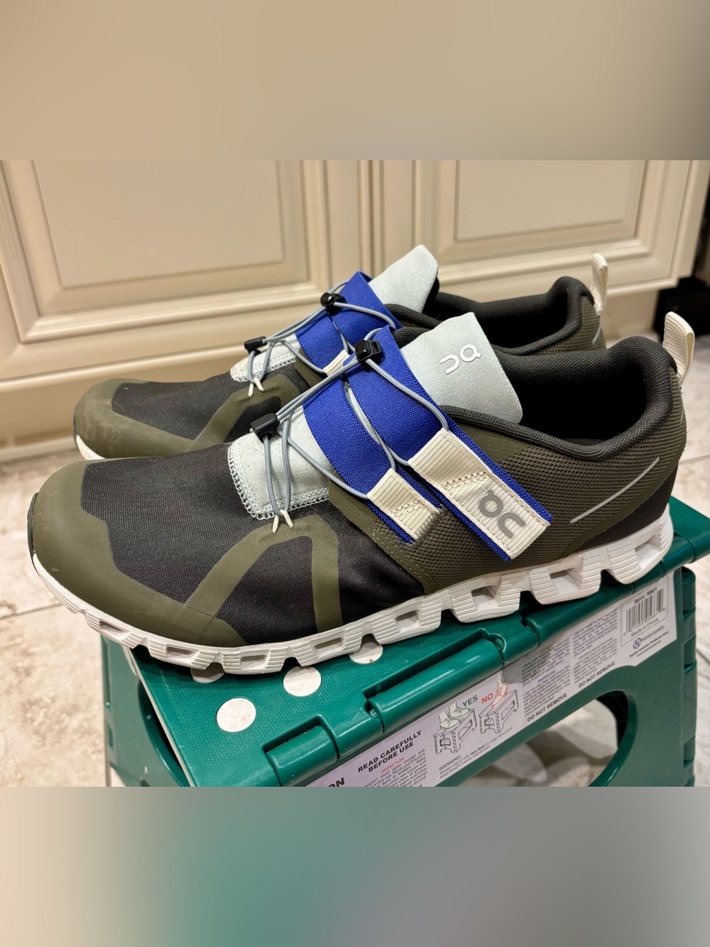On Running Men’s Black, Olive & Blue Cloud Running Shoes